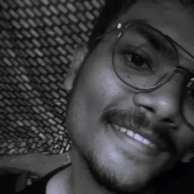 Pujan Shailesh profile