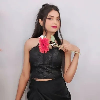 Purvi Roy profile