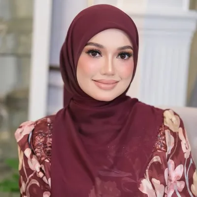 Puteri Sarah Megat Kamaruddin profile