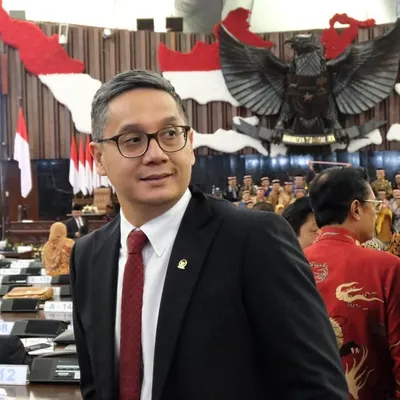Putra Nababan profile