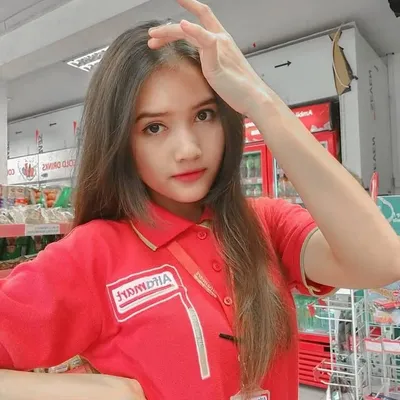 Putri amalia profile