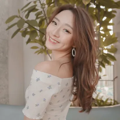Queenie Lim profile