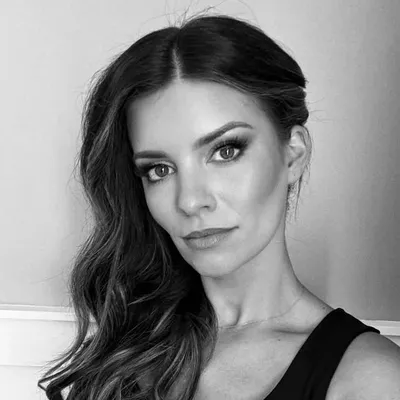 Kristen Phillips profile