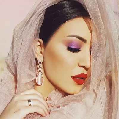Queen Asma Lmnawar profile