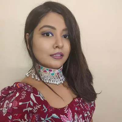 kalagii thakker profile