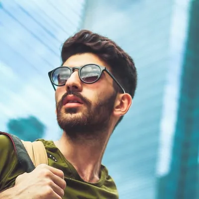 کیومرثبیکزند QumarsBeikzand profile