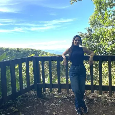 Roxana Aguirre profile