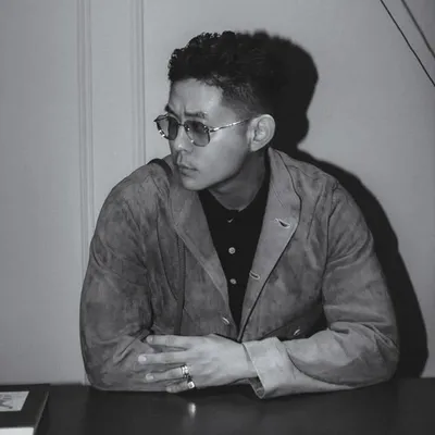 Robert Weng profile