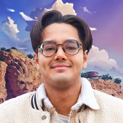 Rafael Raev profile