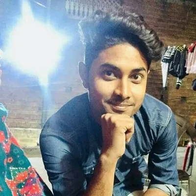 ๐__raaz ali__๐ profile