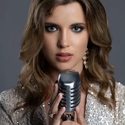 Rachael Leahcar profile