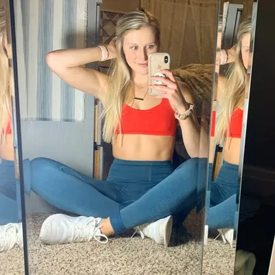 Rachel Holdsworth profile