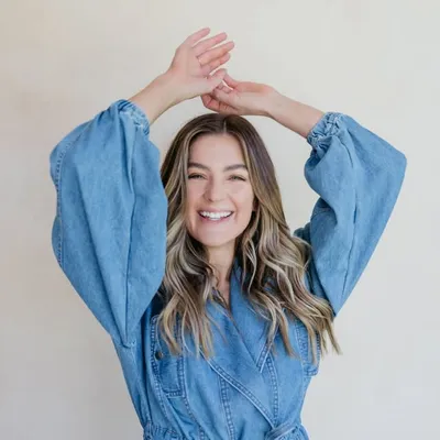 Rachel Hawkins | Brand & Digital Marketing profile