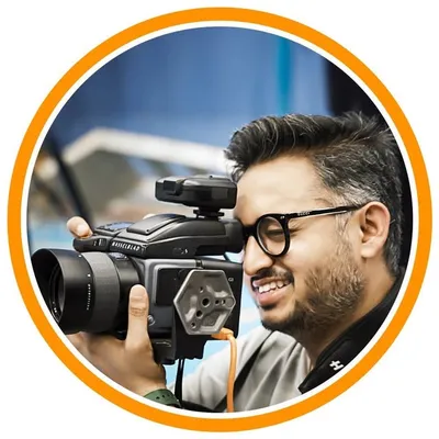 RACHIT VORA 📸 profile
