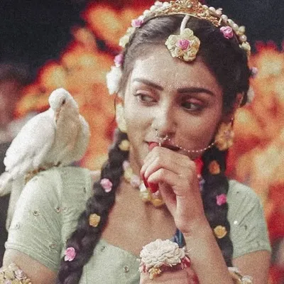 Kanha's Riya { INACTIVE } profile