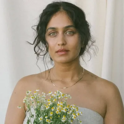 Radhi Devlukia profile
