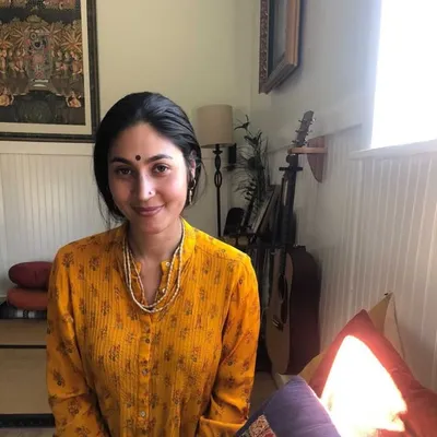 ๐๐๐๐๐๐ ๐ ๐ฟ๐๐จ๐ / Kirtan/ Sacred Music profile