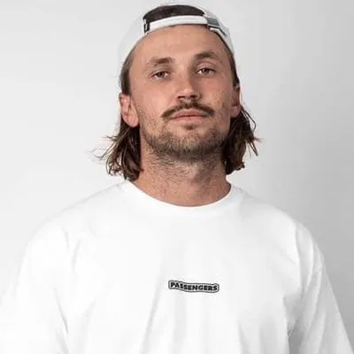 Dylan Radface Warren profile