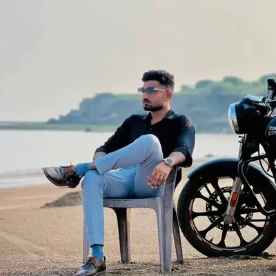 Raghuveer Varu profile