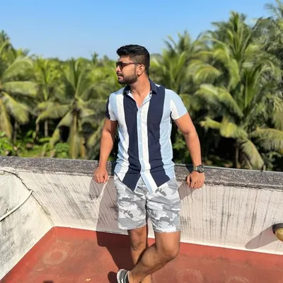 RAHIL SAMNANI | Food & Travel profile