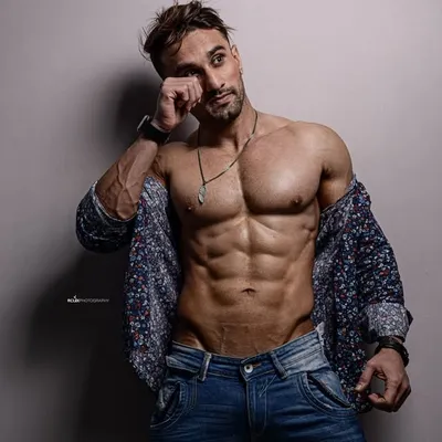 Rahil Kazi profile