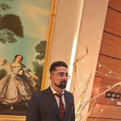 Rahul Chawla profile