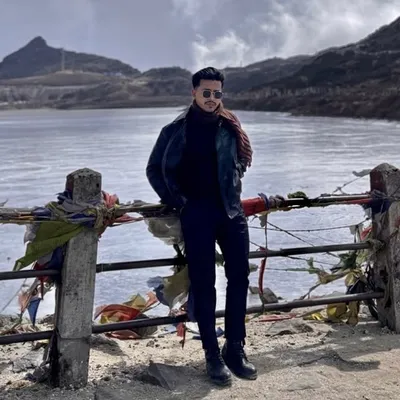 Rahul Pathak profile