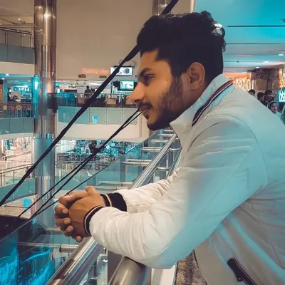 Rahul Om Manwani profile