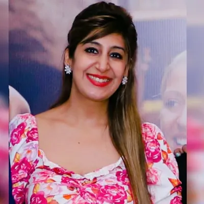 Raina Kapoor 🧿