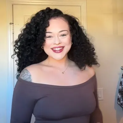 Emily Grace profile