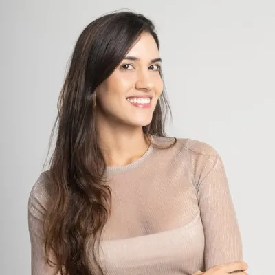 RAISSA ZOCCAL YOGA MUDRA profile