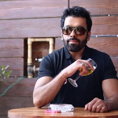 Raj Khatri profile