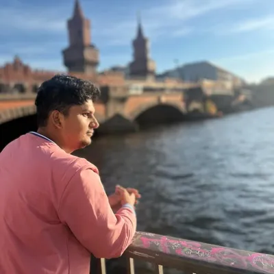 Parvaz Raj ✨ profile