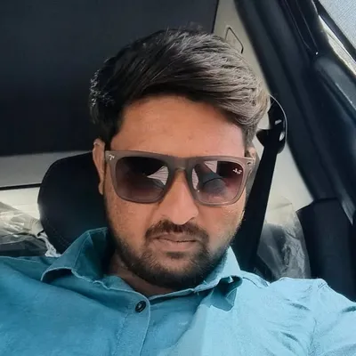 Raj Minesh profile