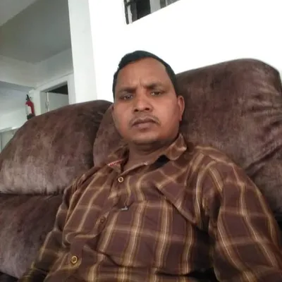 Bechan Kamat profile