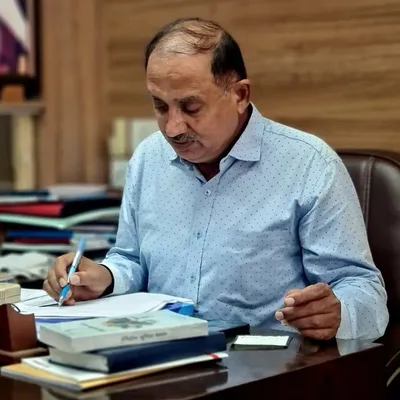 ex. MLA Rakesh Shah profile