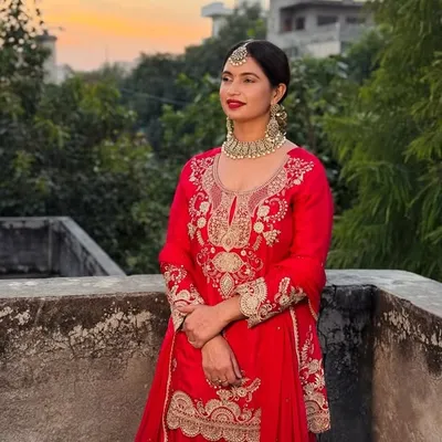 RakhiBajaj's MODERN BEAUTY&CUT profile