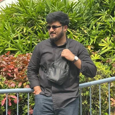 Nikhil Mhatre profile