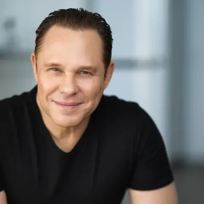 Randy Charach profile