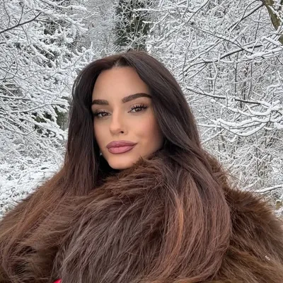 Rania Sar profile