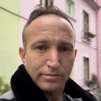 Ran Bruchstein profile