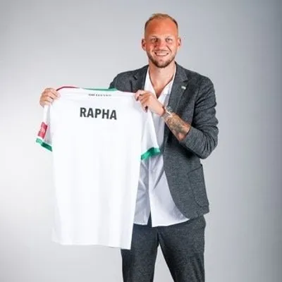 Raphael Holzhauser profile
