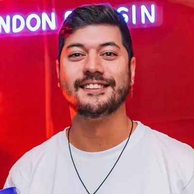 Raphael Cavalcanti ๐ฅ profile