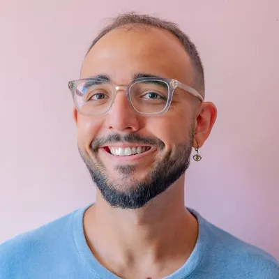 Raphael Montes profile