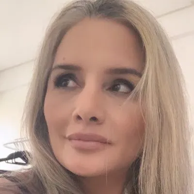 Raquel Saraiva profile