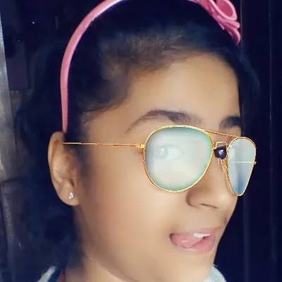 rashi chopra profile