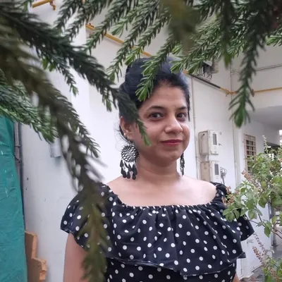 Rashi Bhavnani profile