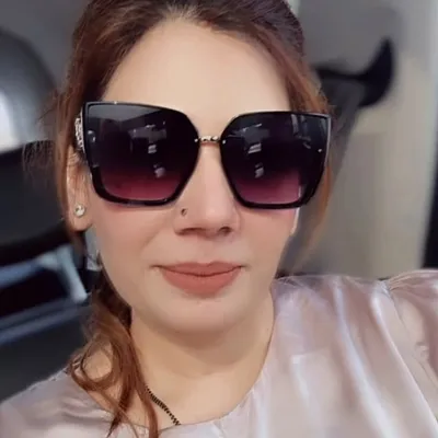 Pooja profile