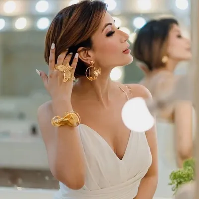 RASHI SEHGGAL profile