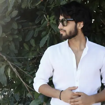 Rather Abrar profile